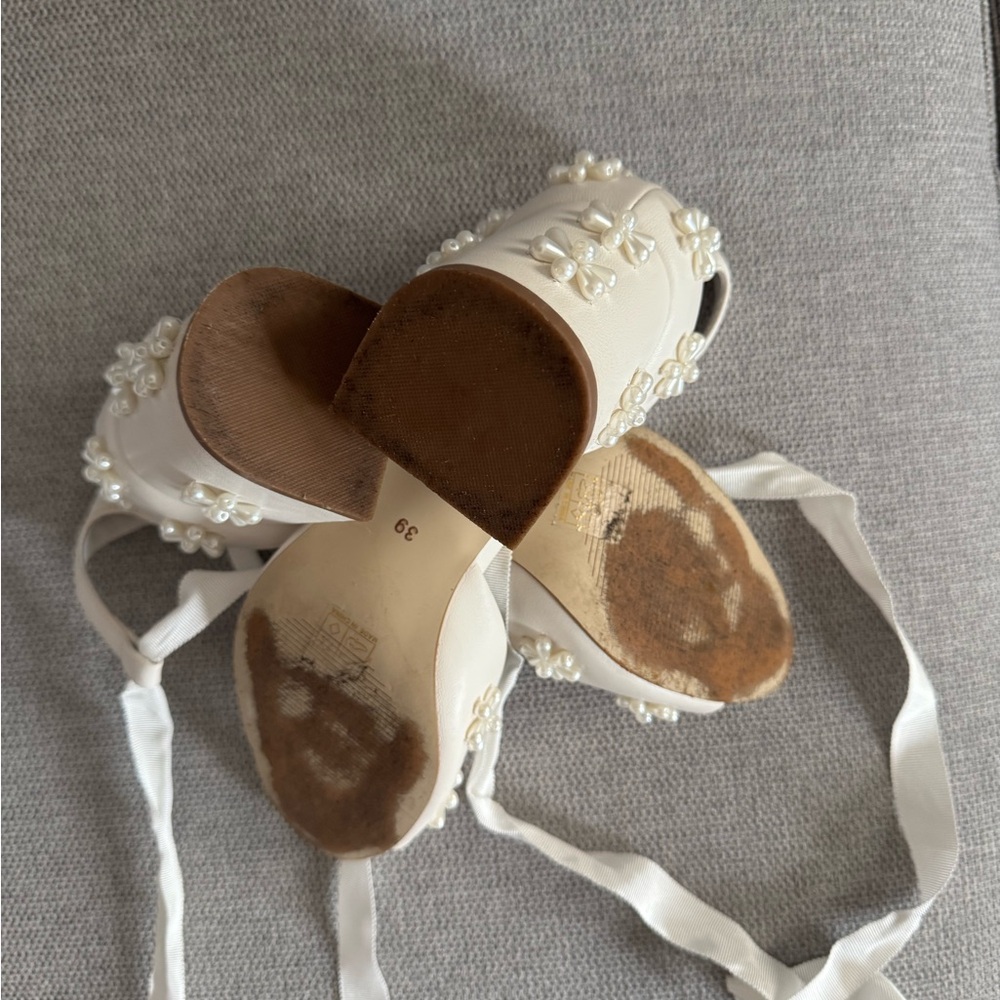 Forever Soles Melody Ivory Bridal Low Block Heels - Picture 7 of 8